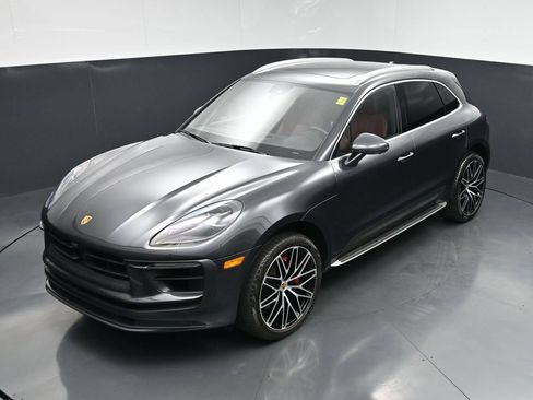 Used 2023 Porsche Macan S AWD/4WD image 14