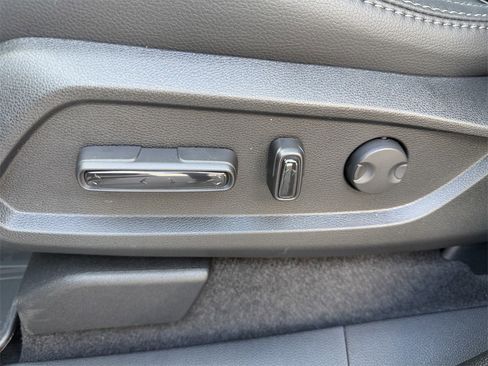 New 2025 Honda Pilot EX-L image 27