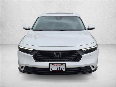 Used 2024 Honda Accord EX-L image 2