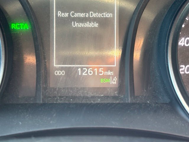 Used 2024 Toyota Camry SE w/ Cold Weather Package FWD image 10