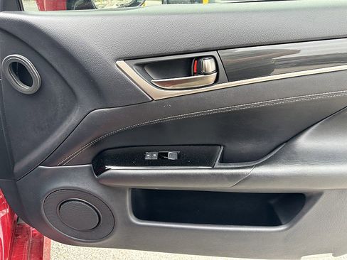 Used 2016 Lexus GS 200t RWD image 32