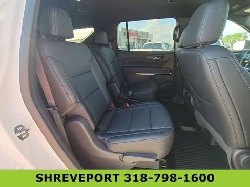 Certified 2025 Chevrolet Traverse LT w/ Midnight/Sport Edition FWD image 27