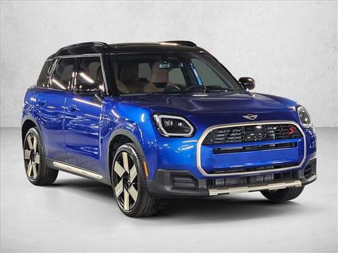 Certified 2025 MINI Cooper Countryman S image 3