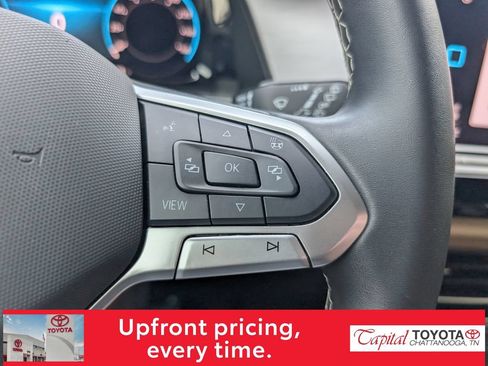 Used 2024 Volkswagen Atlas Cross Sport SE w/ Panoramic Sunroof Package AWD/4WD image 18