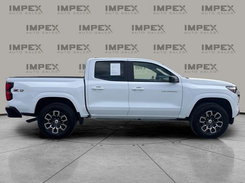 Used 2024 Chevrolet Colorado Z71 w/ Advanced Trailering Package image 6