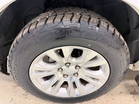 Used 2018 RAM 1500 Laramie Longhorn w/ Convenience Group image 14