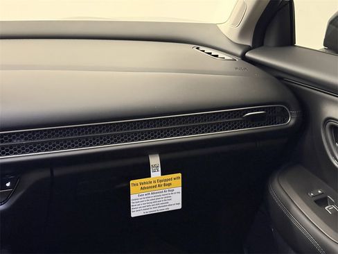New 2026 Honda HR-V EX-L image 17