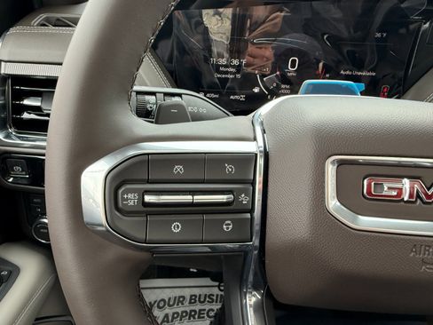 New 2026 GMC Yukon XL Elevation w/ Elevation Premium Package image 30