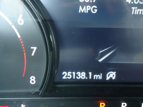 Used 2022 Lincoln Corsair AWD w/ Premium Package image 13