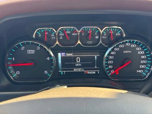 Used 2015 Chevrolet Silverado 2500 High Country w/ Duramax Plus Package AWD/4WD image 30
