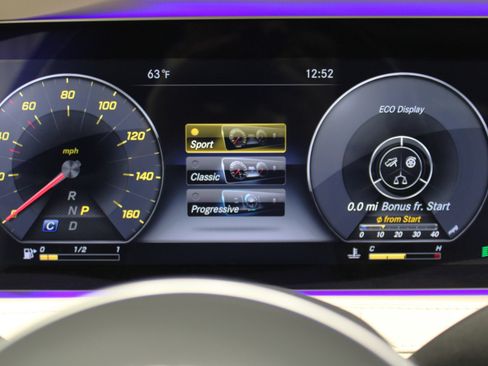 Used 2018 Mercedes-Benz S 560 Sedan image 81