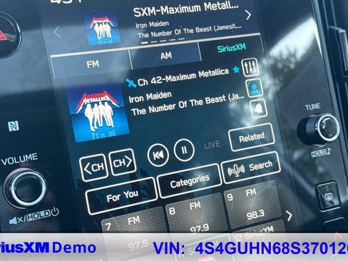 Certified 2025 Subaru Crosstrek 2.5i Limited w/ Crosstrek Mirror Package image 32