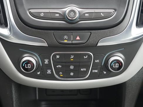 Used 2023 Chevrolet Equinox LT w/ Driver Convenience Package AWD/4WD image 20