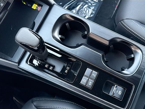 New 2026 Subaru Outback Limited image 28