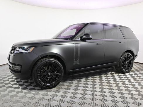 Used 2023 Land Rover Range Rover First Edition image 2