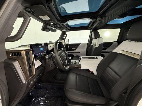 Used 2022 GMC Hummer EV Edition 1 w/ LPO, Illumination Package AWD/4WD image 17