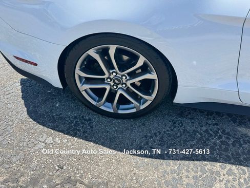 Used 2022 Ford Mustang GT w/ Equipment Group 301A RWD image 19