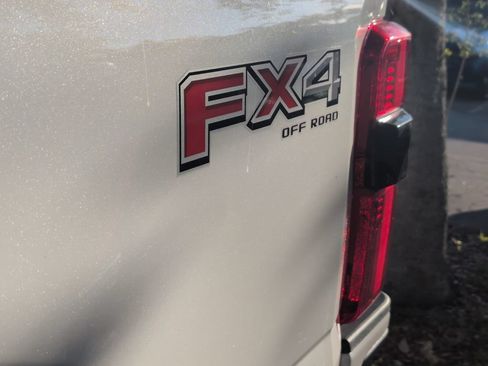 New 2026 Ford F250 Platinum AWD/4WD image 11