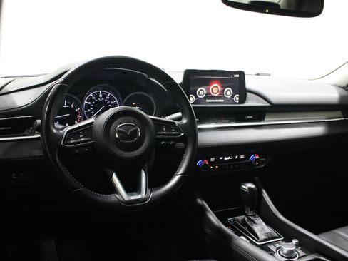 Used 2018 MAZDA MAZDA6 Grand Touring FWD image 2