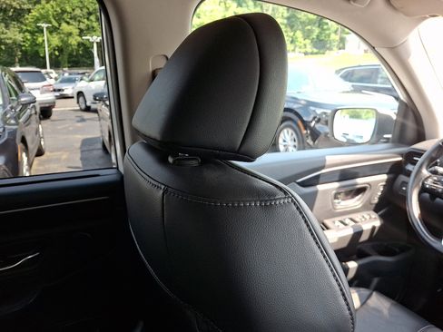 Certified 2023 Honda Pilot EX-L image 13