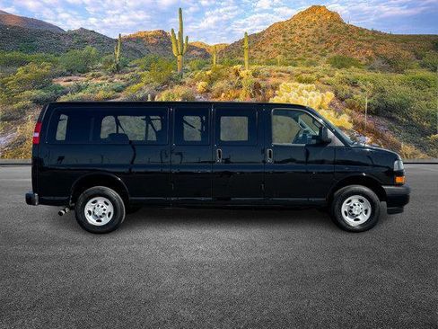 Used 2023 Chevrolet Express 3500 LS RWD image 3