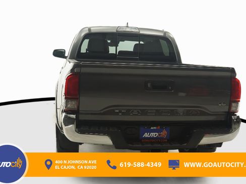 Used 2019 Toyota Tacoma SR5 image 15