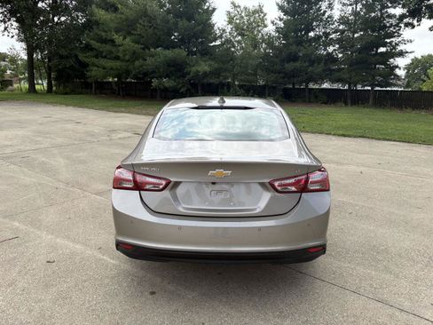 Used 2024 Chevrolet Malibu LT FWD image 7