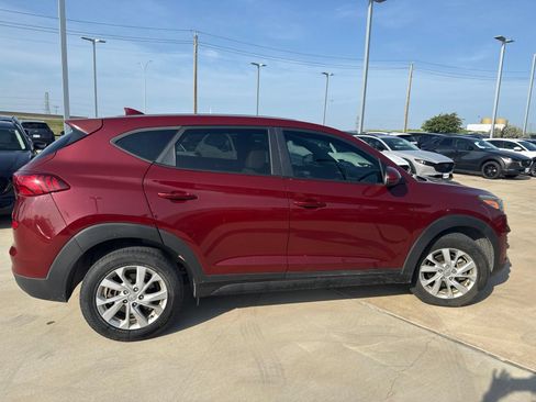 Used 2019 Hyundai Tucson SE FWD image 4