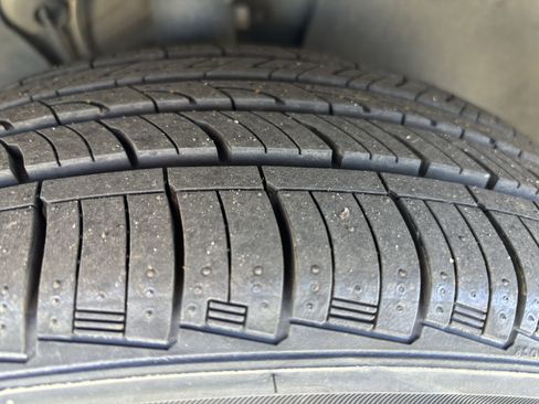 Used 2019 Volkswagen Jetta SE w/ Cold Weather Package image 12