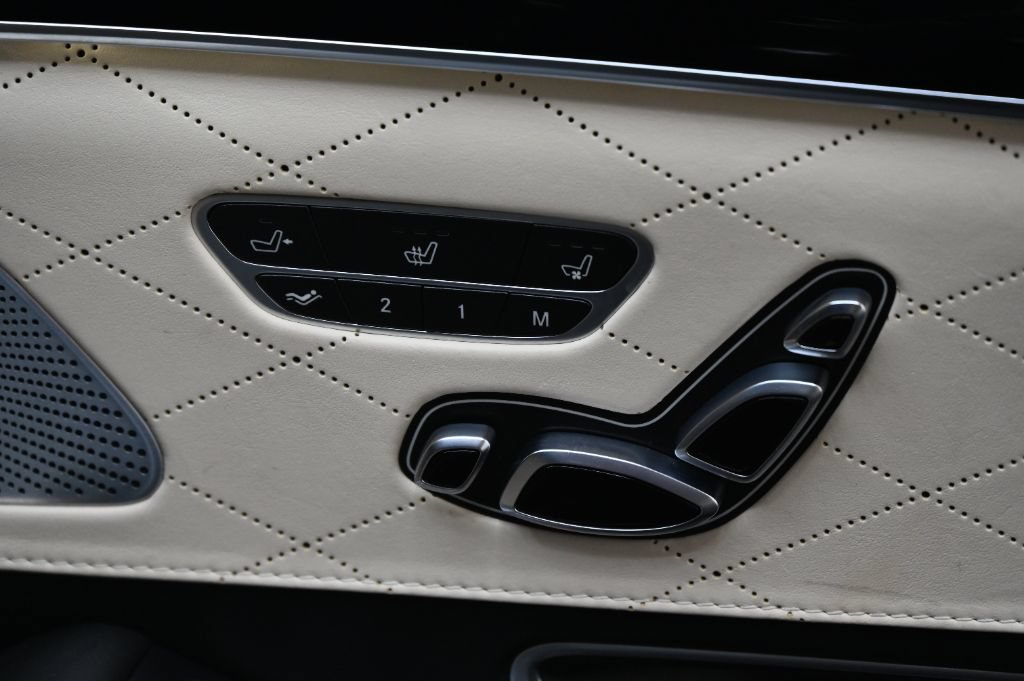 Used 2015 Mercedes-Benz S 65 AMG Sedan image 46
