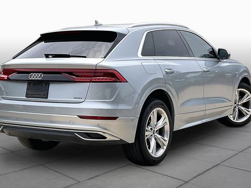 Used 2023 Audi Q8 Premium w/ Convenience Package AWD/4WD image 13