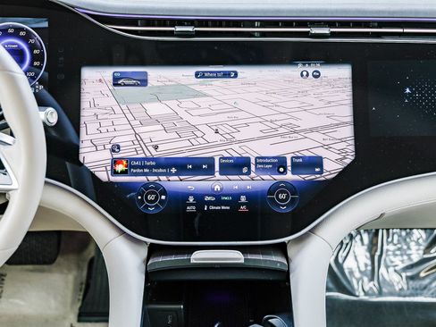 Certified 2022 Mercedes-Benz EQS 580 580 image 11