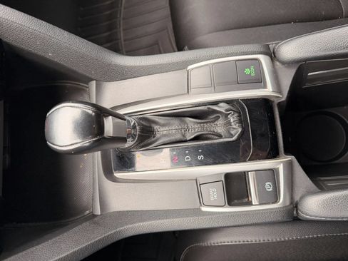 Used 2019 Honda Civic Sport image 42