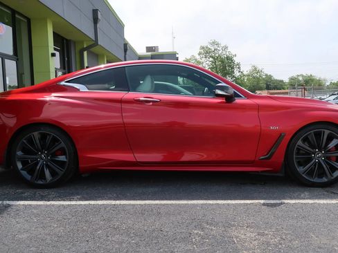 Used 2019 INFINITI Q60 Red Sport 400 w/ Cargo Package image 8