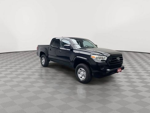Used 2022 Toyota Tacoma SR AWD/4WD image 34