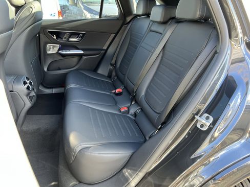 New 2026 Mercedes-Benz GLC 300 4MATIC image 23