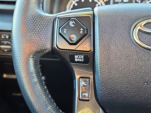 Used 2023 Toyota 4Runner TRD Off-Road Premium image 28