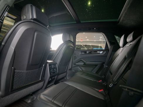 New 2026 Porsche Cayenne GTS image 41