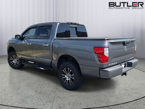 Used 2021 Nissan Titan SV w/ SV Convenience Package AWD/4WD image 10