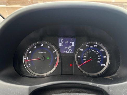 Used 2016 Hyundai Accent SE image 17