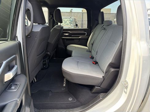 Used 2024 RAM 3500 Big Horn AWD/4WD image 23