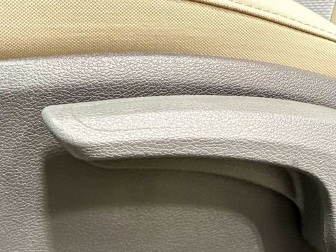 Used 2017 Hyundai Sonata SE image 17