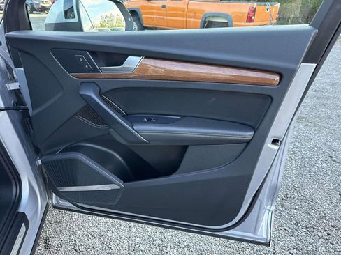 Used 2023 Audi Q5 2.0T Premium Plus w/ Premium Plus Package image 15