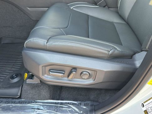 New 2026 Toyota Tundra SR5 AWD/4WD image 26