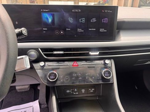 Used 2024 Hyundai Sonata SEL FWD image 18