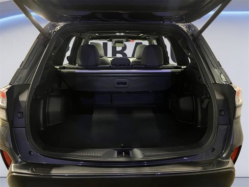 Certified 2025 Subaru Forester Premium image 19