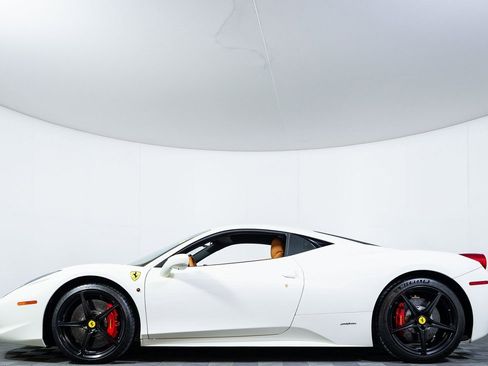 Used 2012 Ferrari 458 Italia Coupe image 4