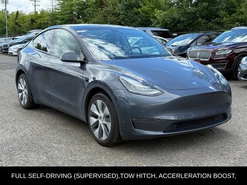 Used 2020 Tesla Model Y Long Range AWD/4WD image 1