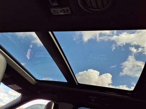 Used 2021 Ford Explorer ST w/ Equipment Group 401A image 24