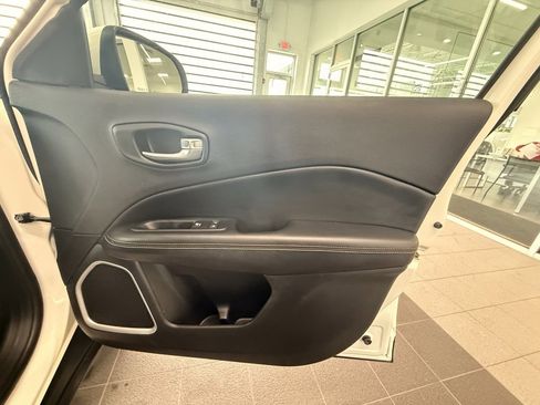 Certified 2020 Jeep Compass Latitude w/ Popular Equipment Group image 35